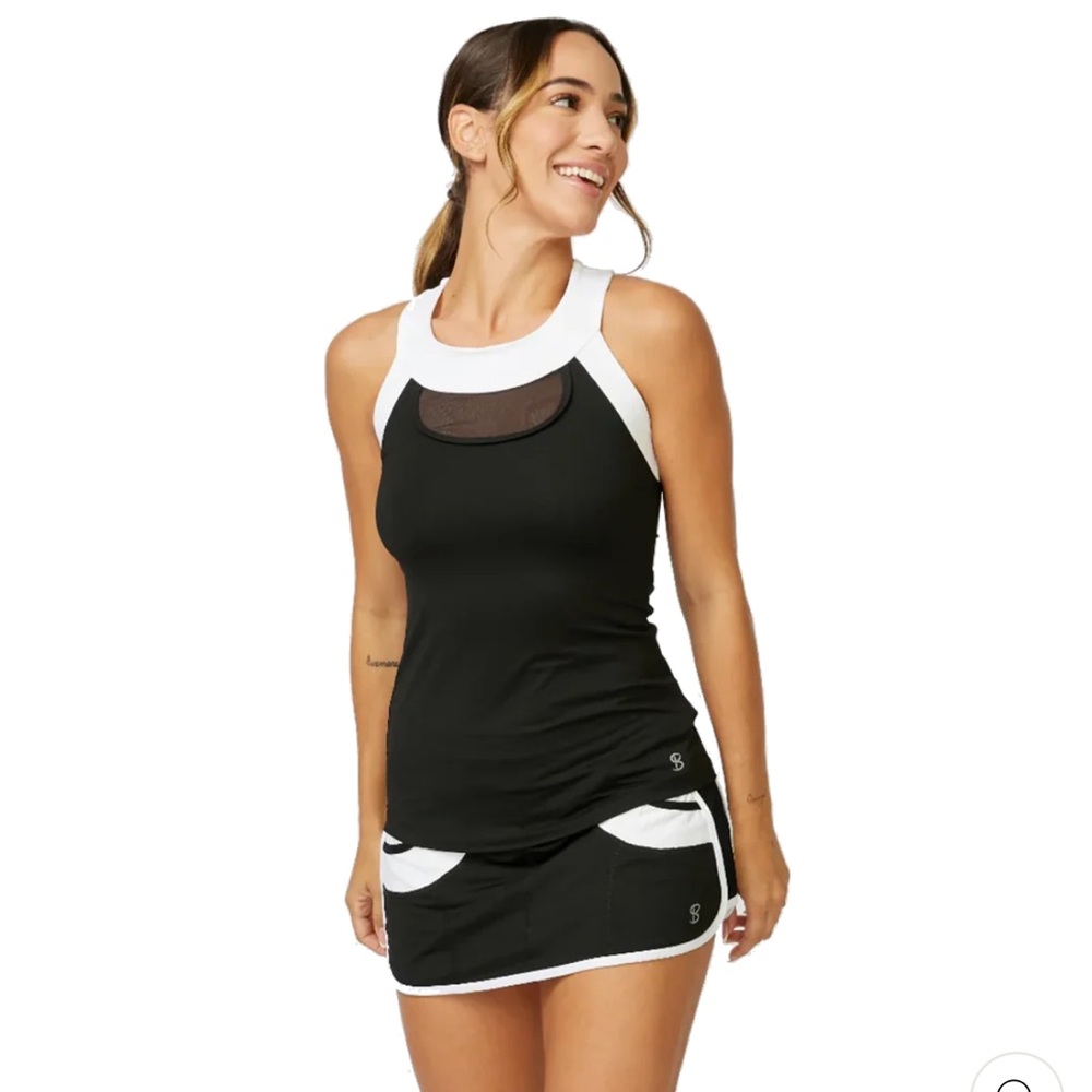 SOFIBELLA CROSSCOURT TANK
